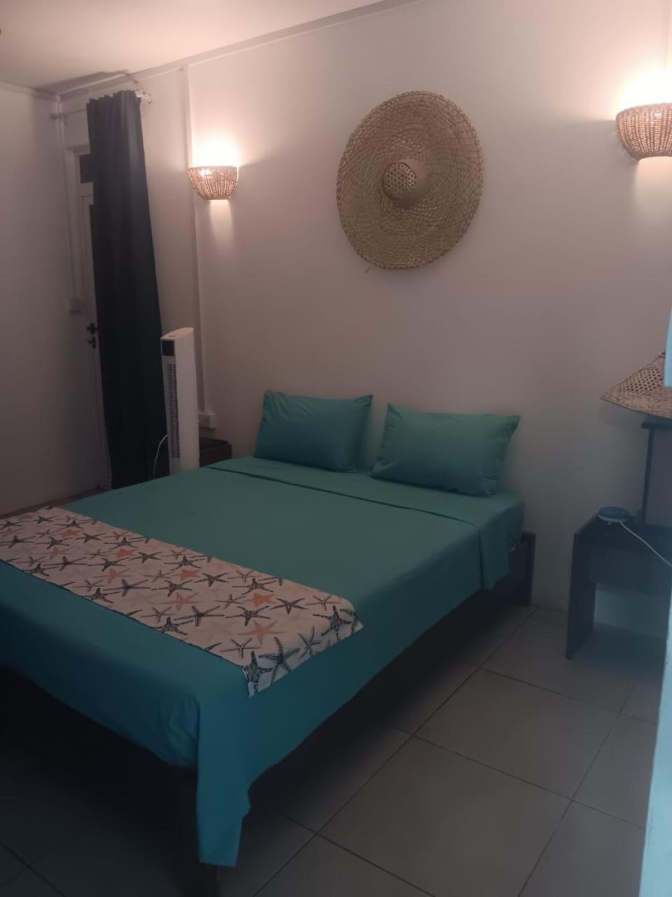 Bed and Breakfast Chez Laineda Le Bijou Mourouk Rodrigues Port South East Zewnętrze zdjęcie